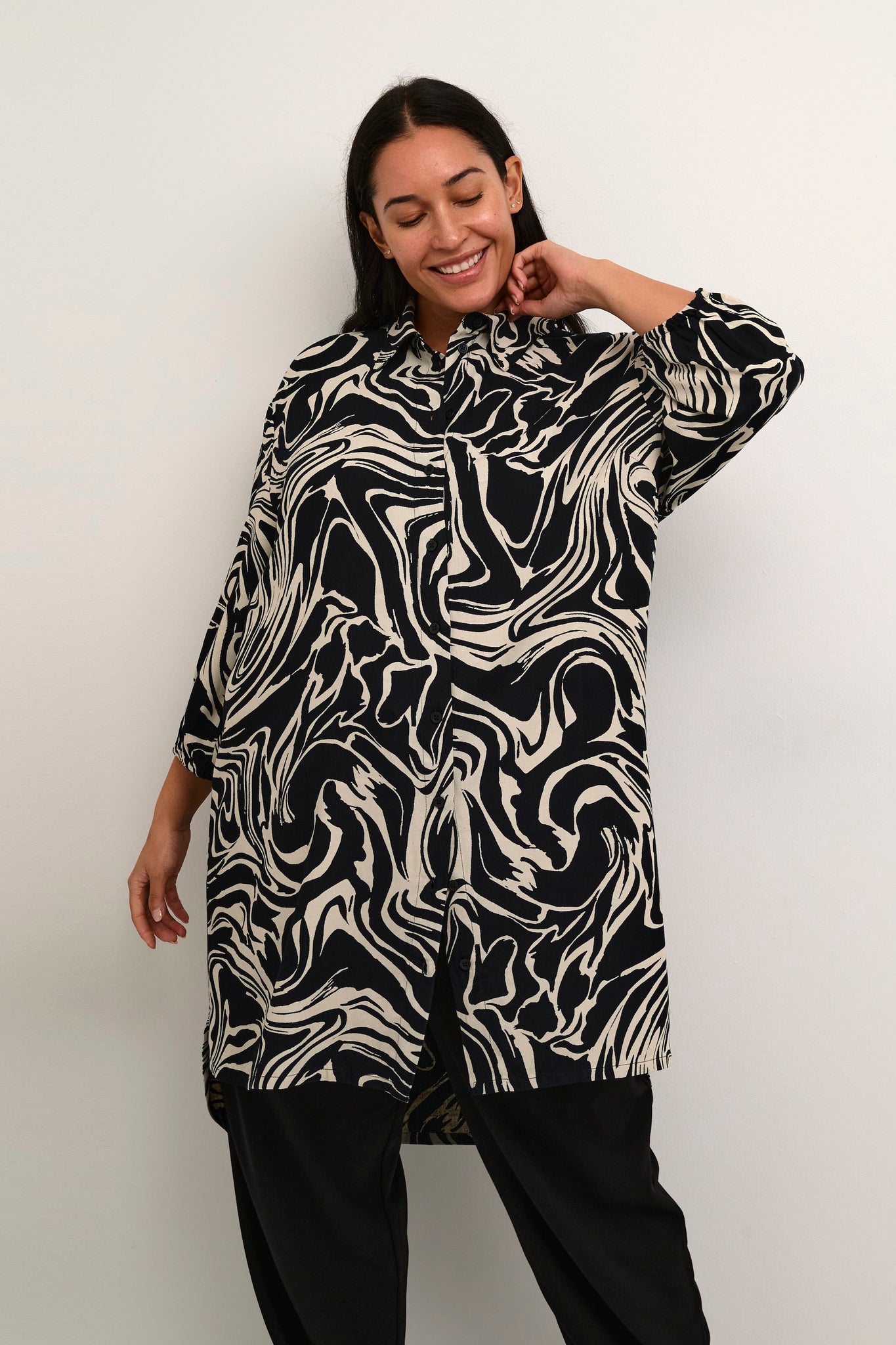 Kaffe curve cala long blouse