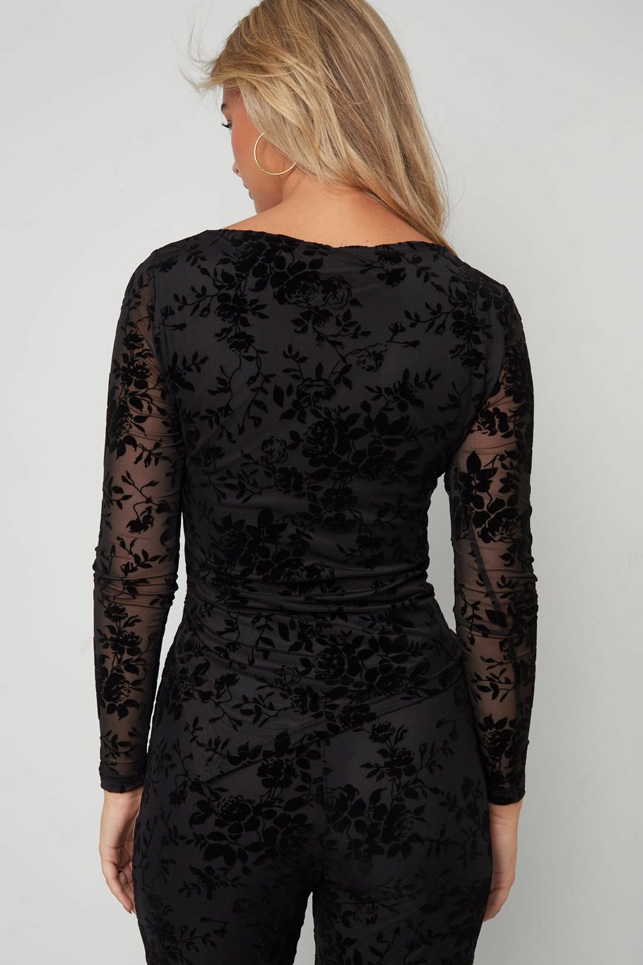 Gimme flower top
