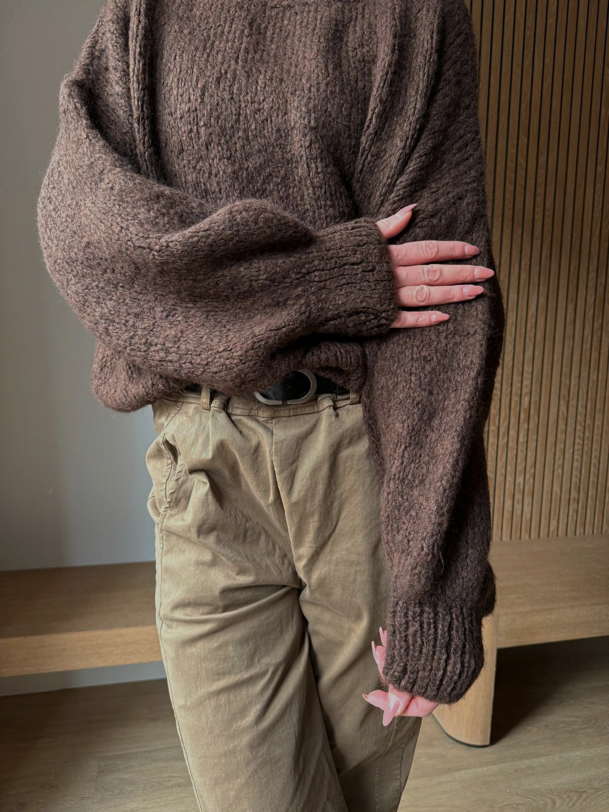 Bruine trui ballon mouw